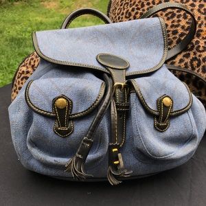 🌈Dooney & Bourke Backpack ❣️